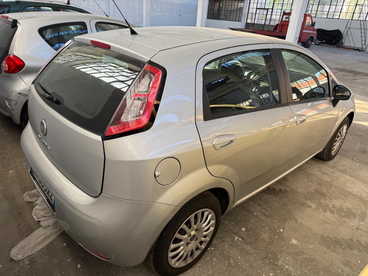 Fiat Punto 1.2 8V 5 porte NEOPATENTATI