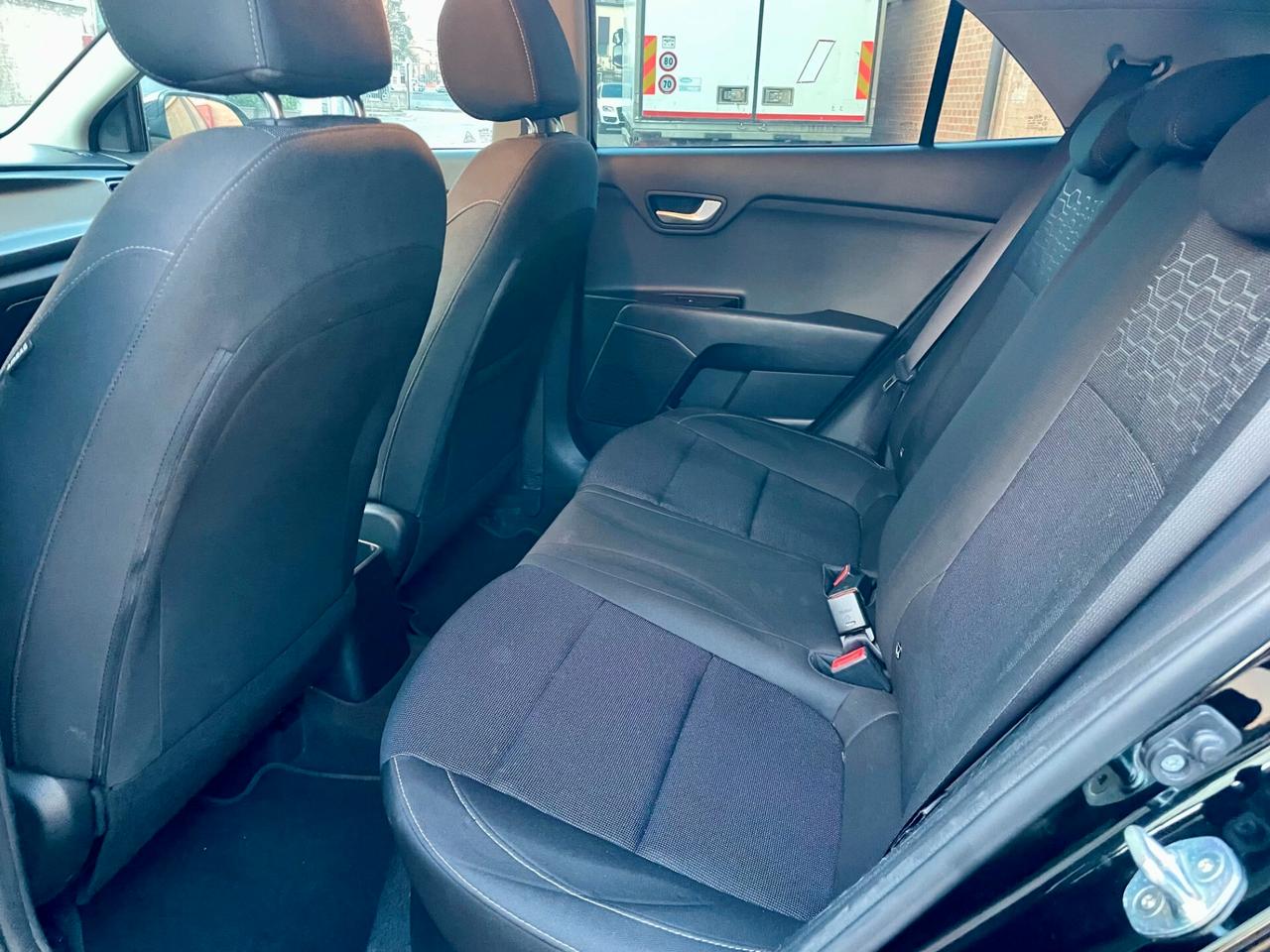 Kia Rio BENZINA/GPL 2021- UNICO PROPRIETARIO- TUTTA TAGLIANDATA KIA UFFICIALE