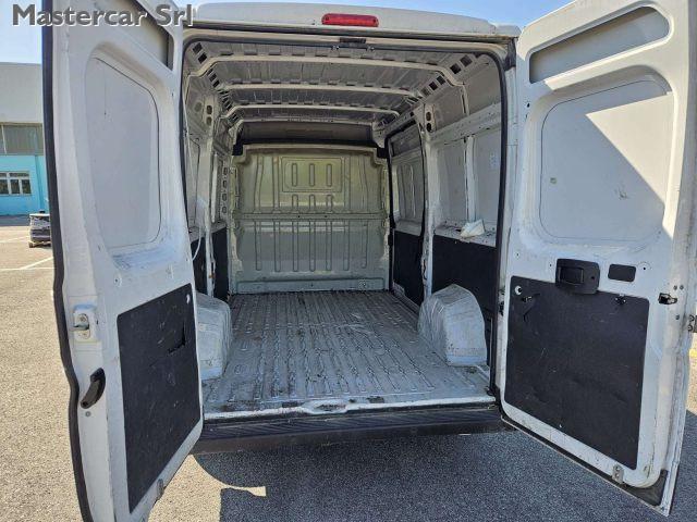 PEUGEOT Boxer 330 L2H2 2.2 BlueHDi 140cv - GF393PL