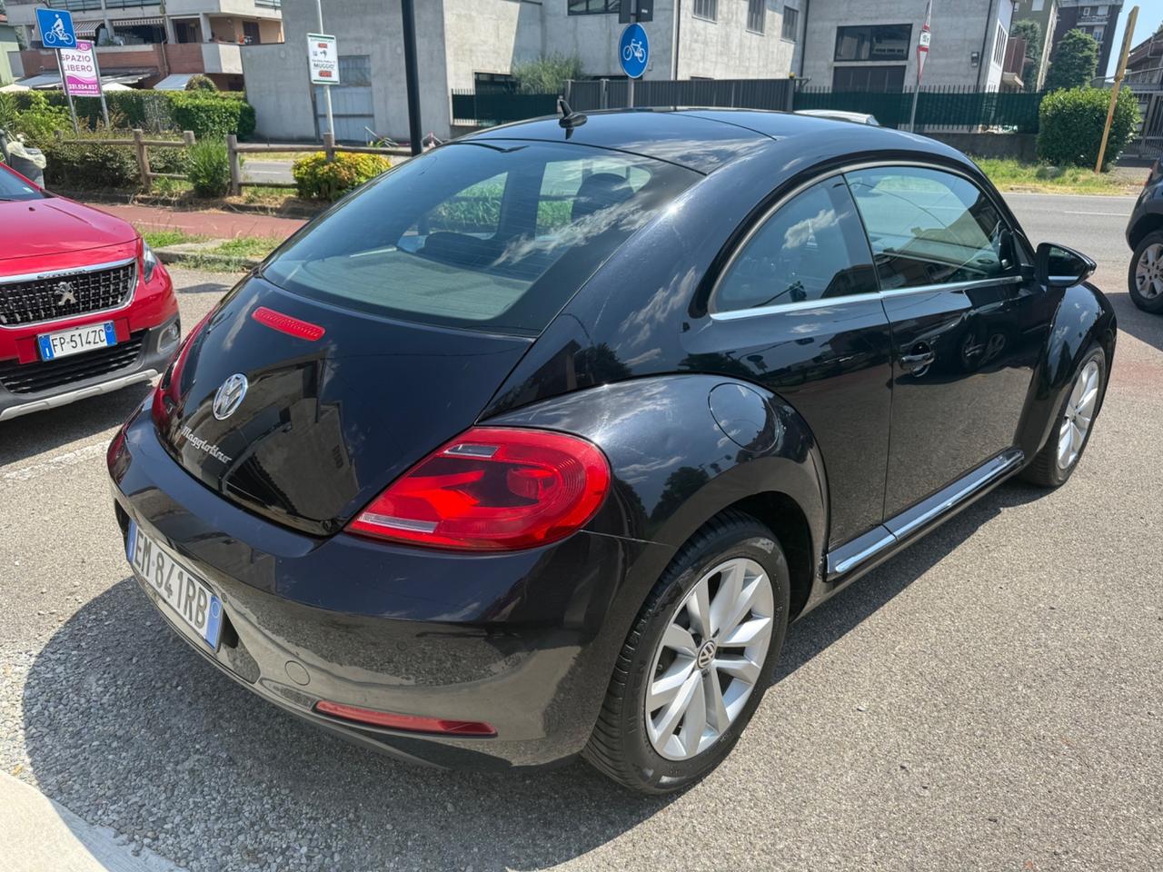 Volkswagen Maggiolino 1.6 TDI Design