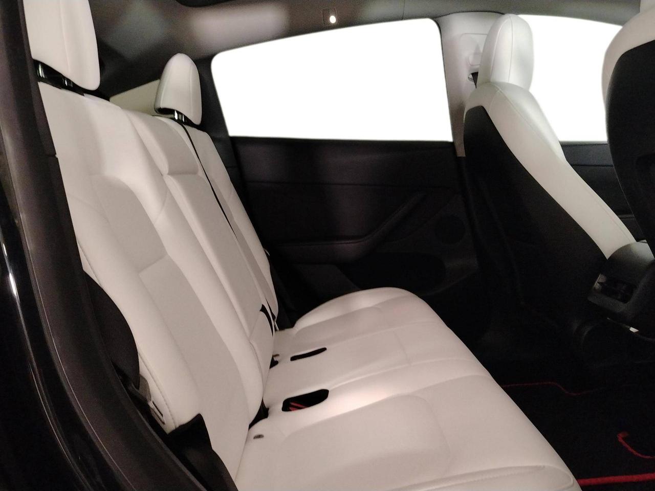 Tesla Model Y Long Range Dual Motor awd