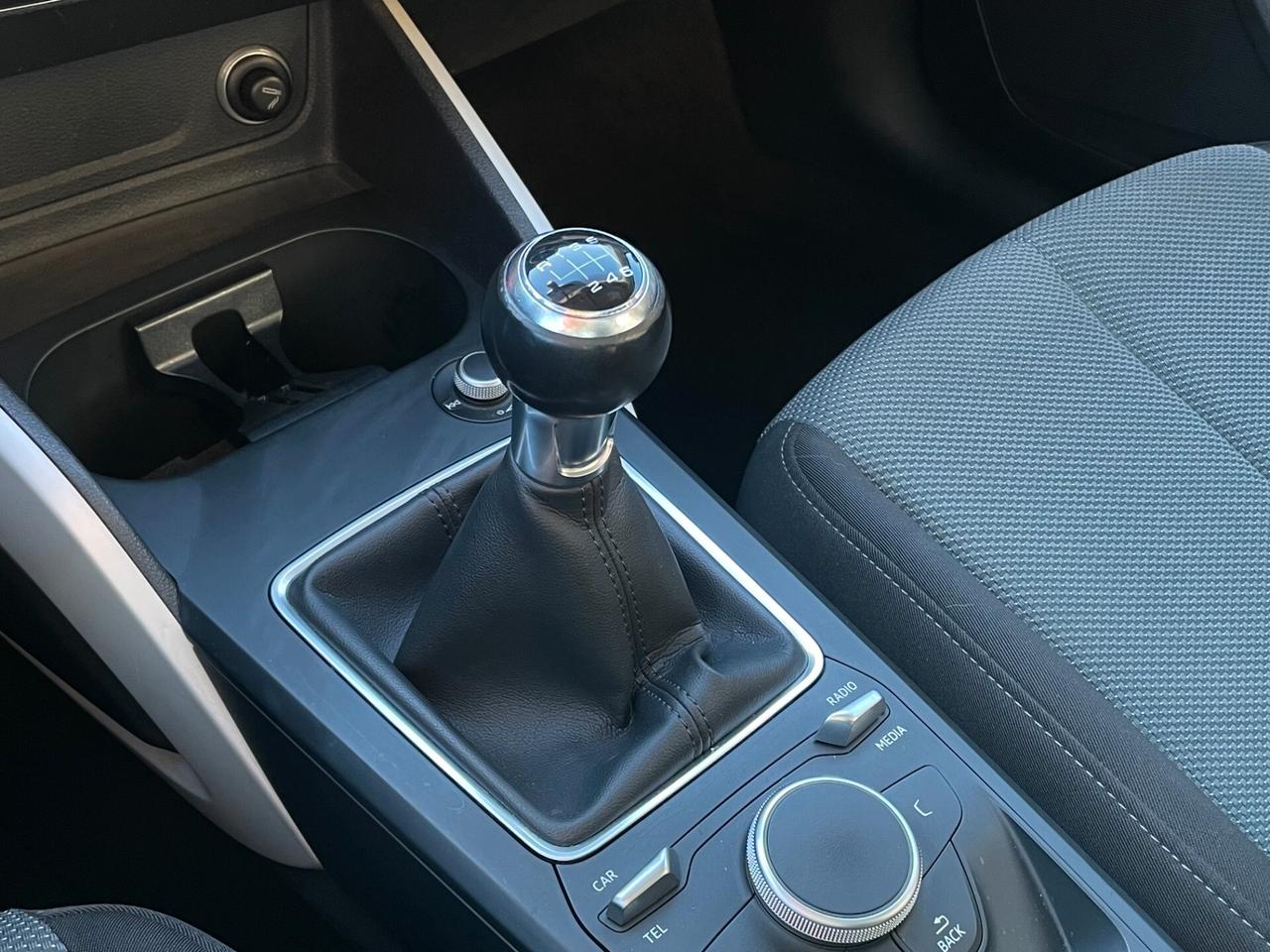 Audi Q2 1.6 TDI 116cv SPORT "MANUALE"