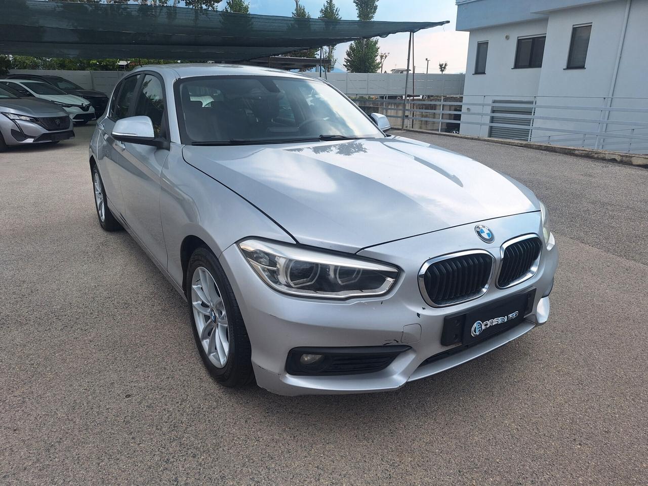 Bmw 116d 115cv Advantage 5p AUTOMAT. NAV - 2015