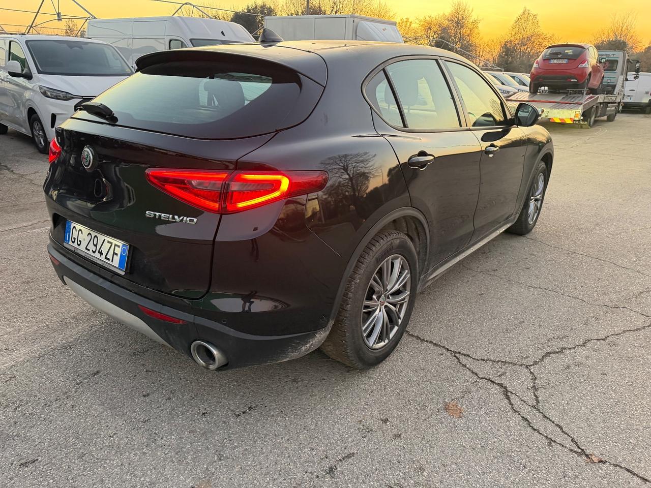 Alfa Romeo Stelvio 2.2 Turbodiesel 210 CV AT8 Q4 Ti