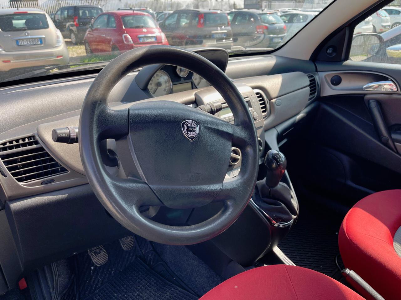 Lancia Ypsilon 1.3 Multijet 16V Platino COMMERCIANTI