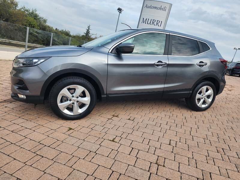 Nissan Qashqai 1.3 DIG-T 140 CV Business