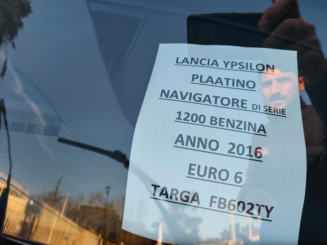 Lancia Ypsilon 1.2 BENZINA KM 68000 Platinum