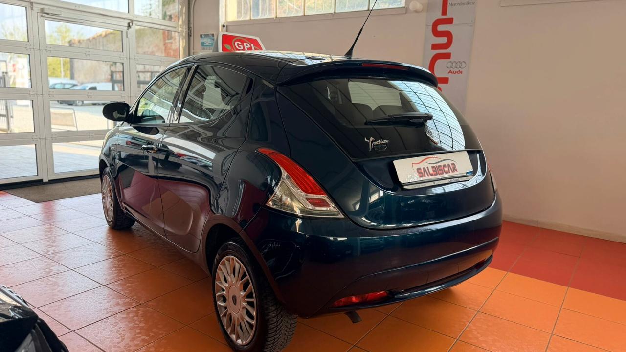 Lancia Ypsilon 1.2 69 CV 5 porte GPL Ecochic Gold