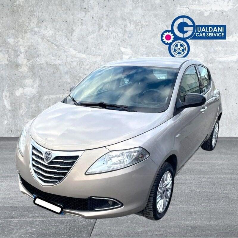 Lancia Ypsilon Ypsilon 0.9 TwinAir 85 CV 5 porte Metano Ecochic Elefantino