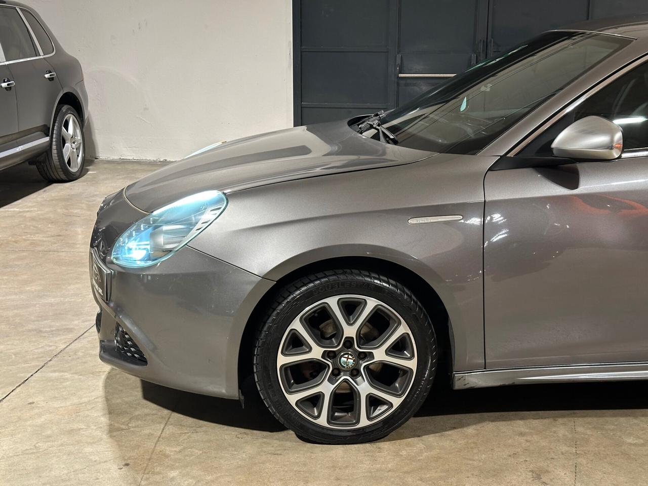 Alfa Romeo Giulietta 1.6 JTDm-2 105 CV Distinctive - CINGHIA FATTA