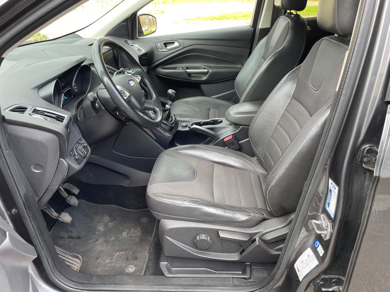 Ford Kuga 1.5 EcoBoost 120 CV S&S 2WD Titanium