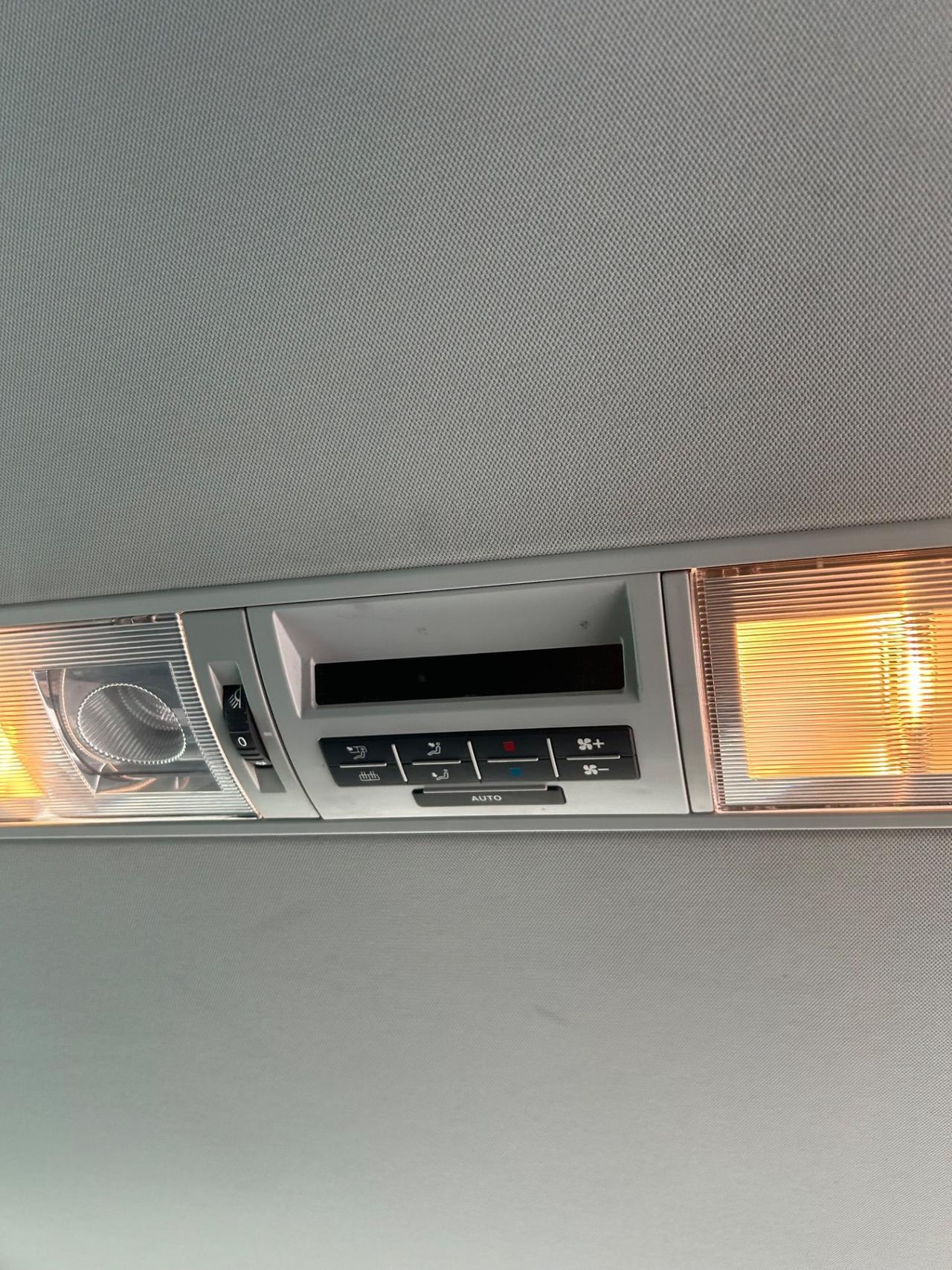 Volkswagen Caravelle 2.0 TDI 150CV DSG PC Comfortline