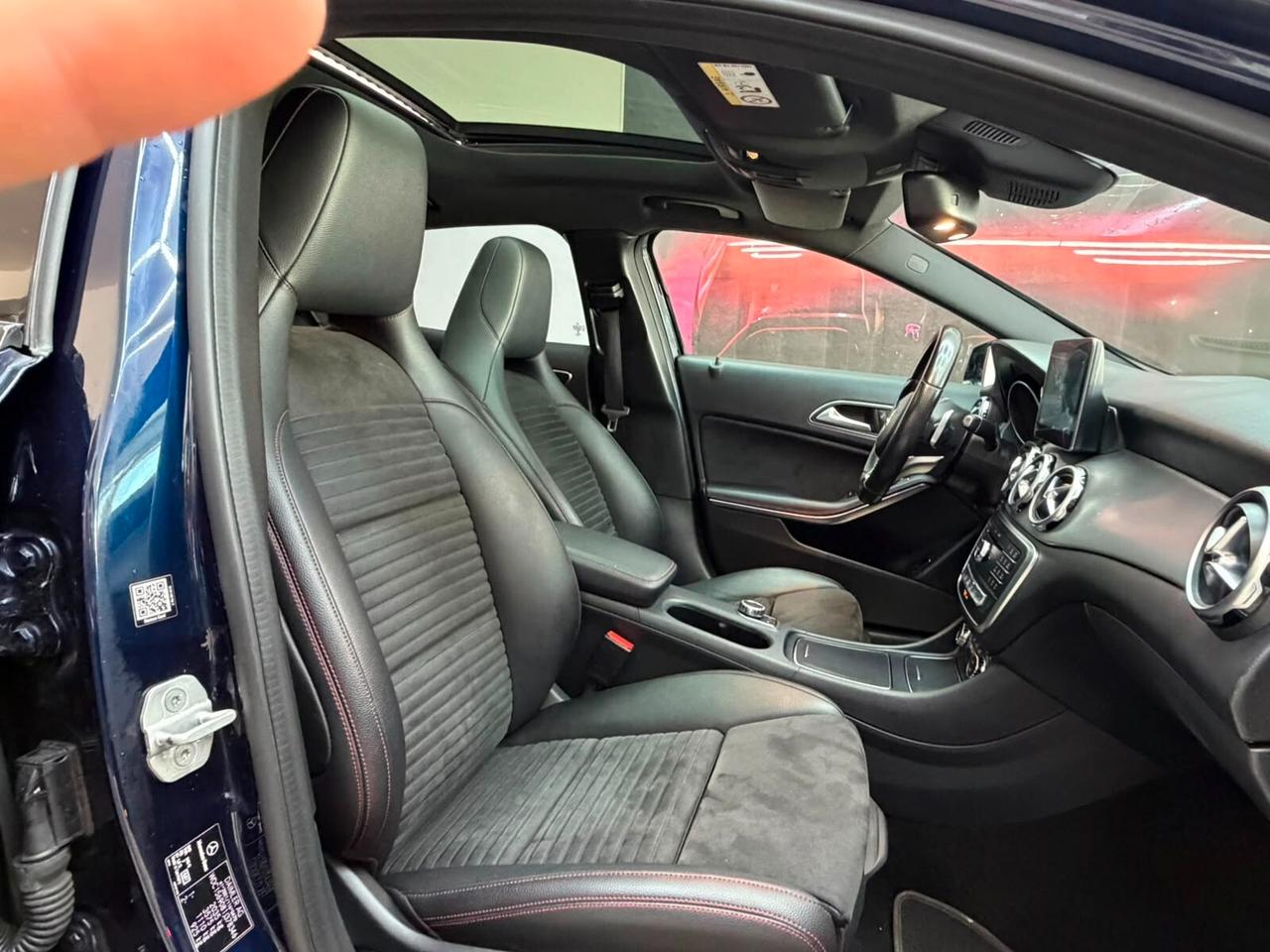 Mercedes-benz GLA 200 d Premium