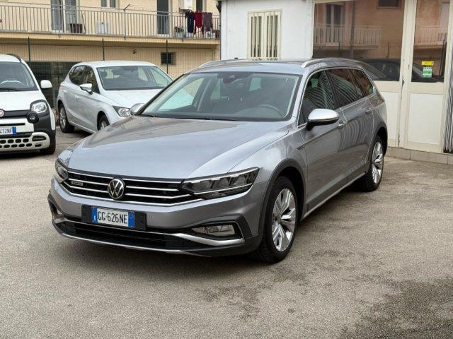 VOLKSWAGEN Passat Alltrack 2.0 TDI 200 CV 4MOTION DSG