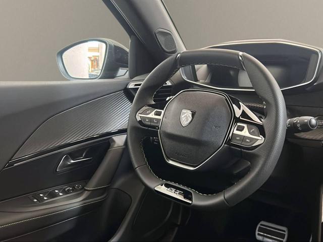 PEUGEOT 2008 Hybrid 145 e-DCS6 GT