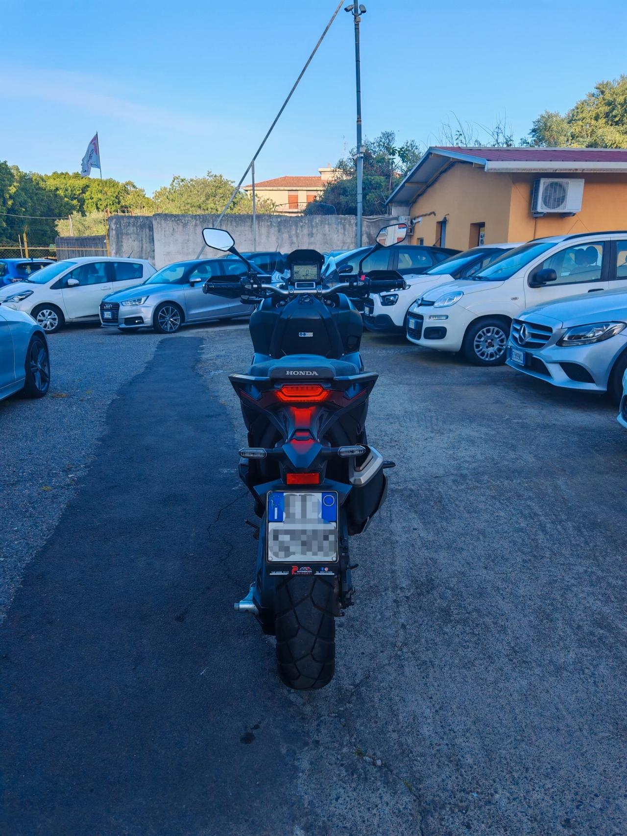 Honda X-ADV 750