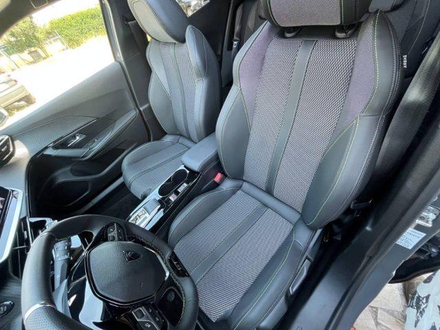 PEUGEOT 2008 Hybrid 145 e-DCS6 GT