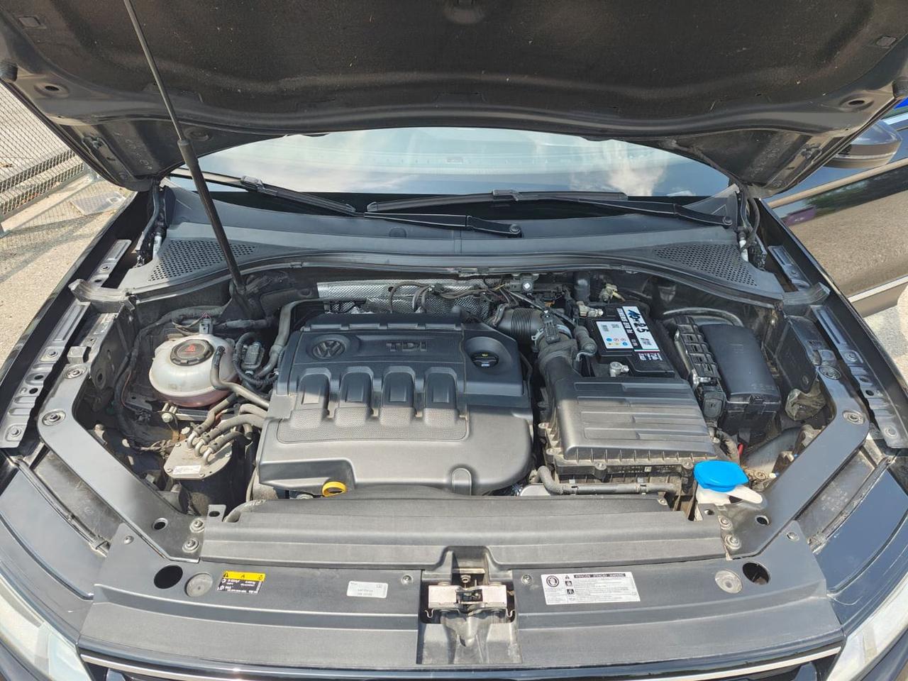 Volkswagen Tiguan Business 1.6 TDI #11814