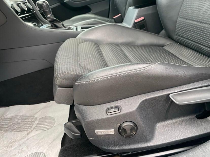 Volkswagen Golf Business 1.4 TSI 122CV 5p. Highline