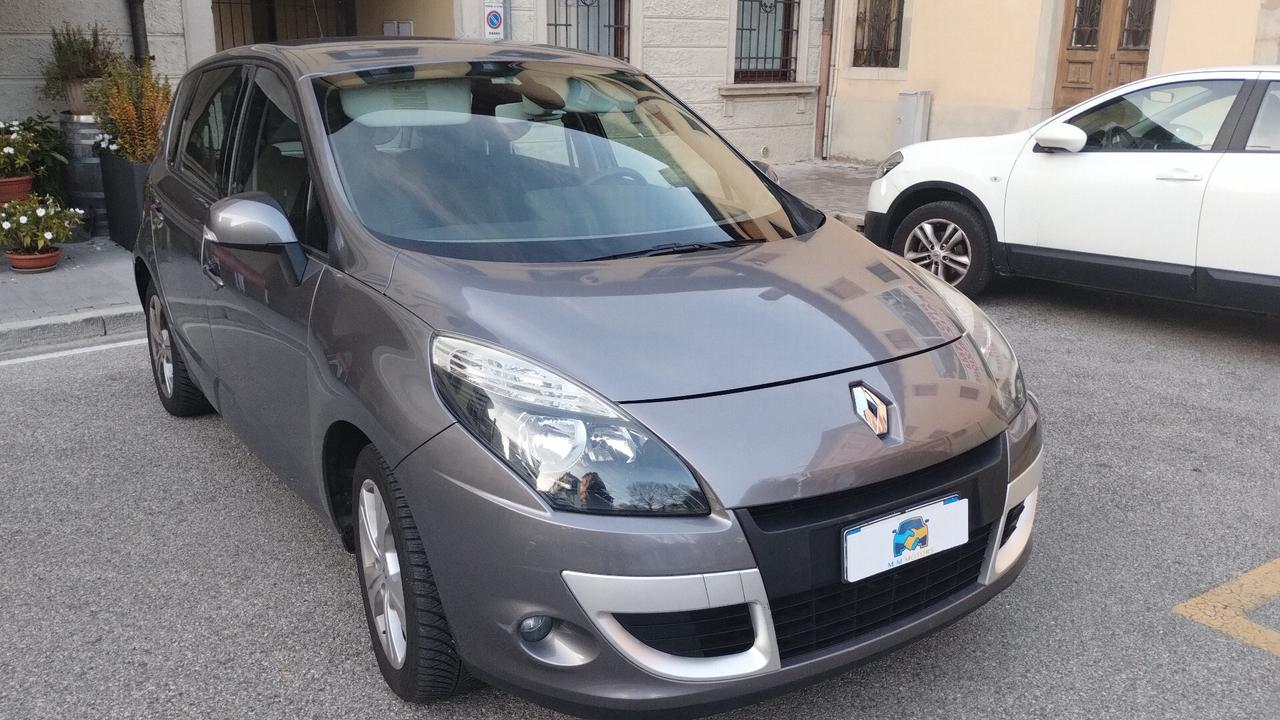 Renault Scenic Scénic X-Mod 1.6 Confort