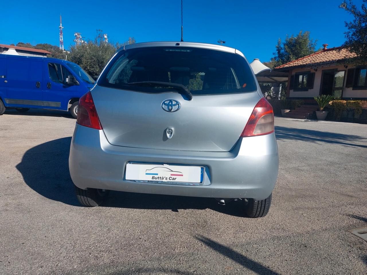 Toyota Yaris 1.0 5 porte