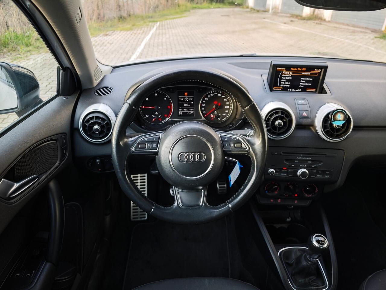 Audi A1 1.6 TDI S Line