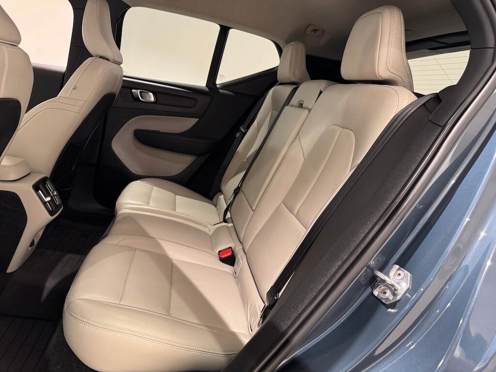 Volvo XC40 D4 AWD Geartronic Inscription