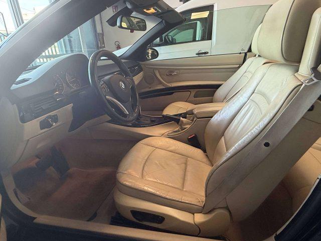 BMW 320 Serie 3 E93 Cabrio 320d Cabrio Attiva