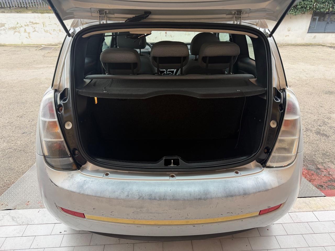 Lancia Ypsilon 1.2 Argento