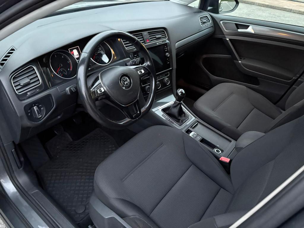 Volkswagen Golf 5 Porte Golf 5p 1.6 tdi Sport 115cv