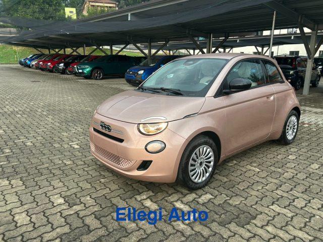 FIAT 500 Berlina Hybrid Pop KM 0