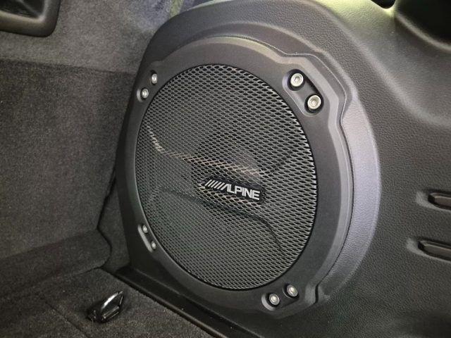 JEEP Wrangler Unlimited 2.0 Turbo Sahara Alpine