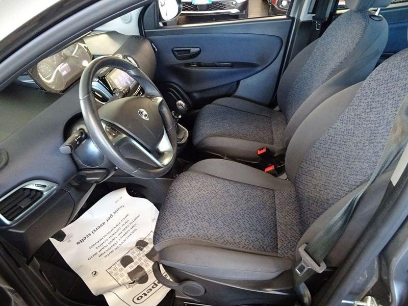 Lancia Ypsilon Ypsilon 1.0 FireFly 5 porte S&S Hybrid Gold