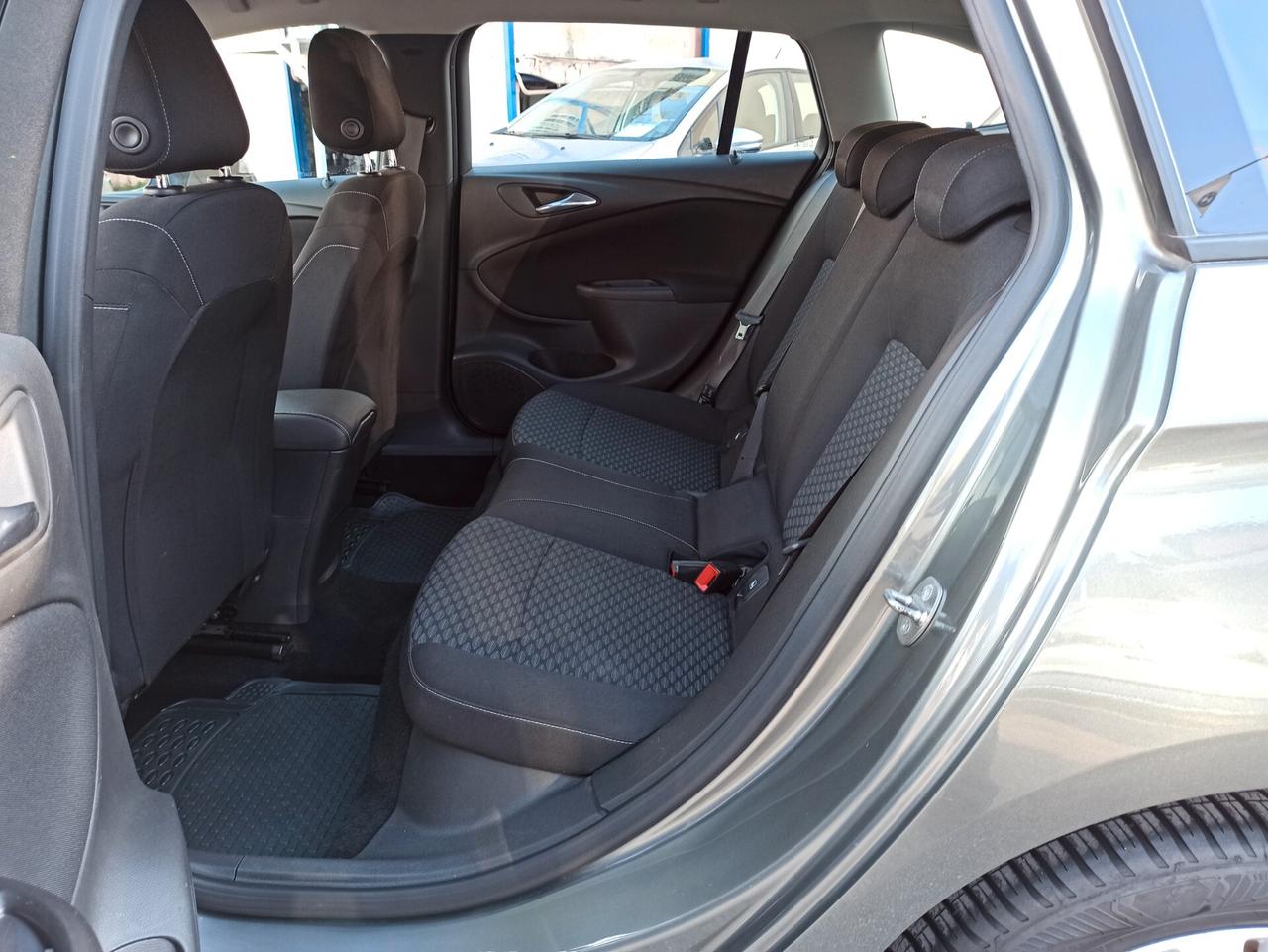 Opel Astra 1.6 CDTi Sw Sports Tourer Advance