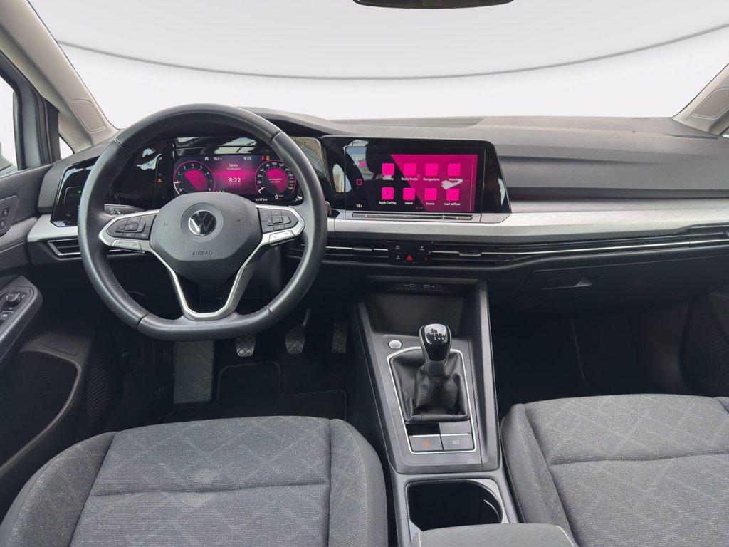 VOLKSWAGEN Golf 1.5 tgi life 130cv del 2022