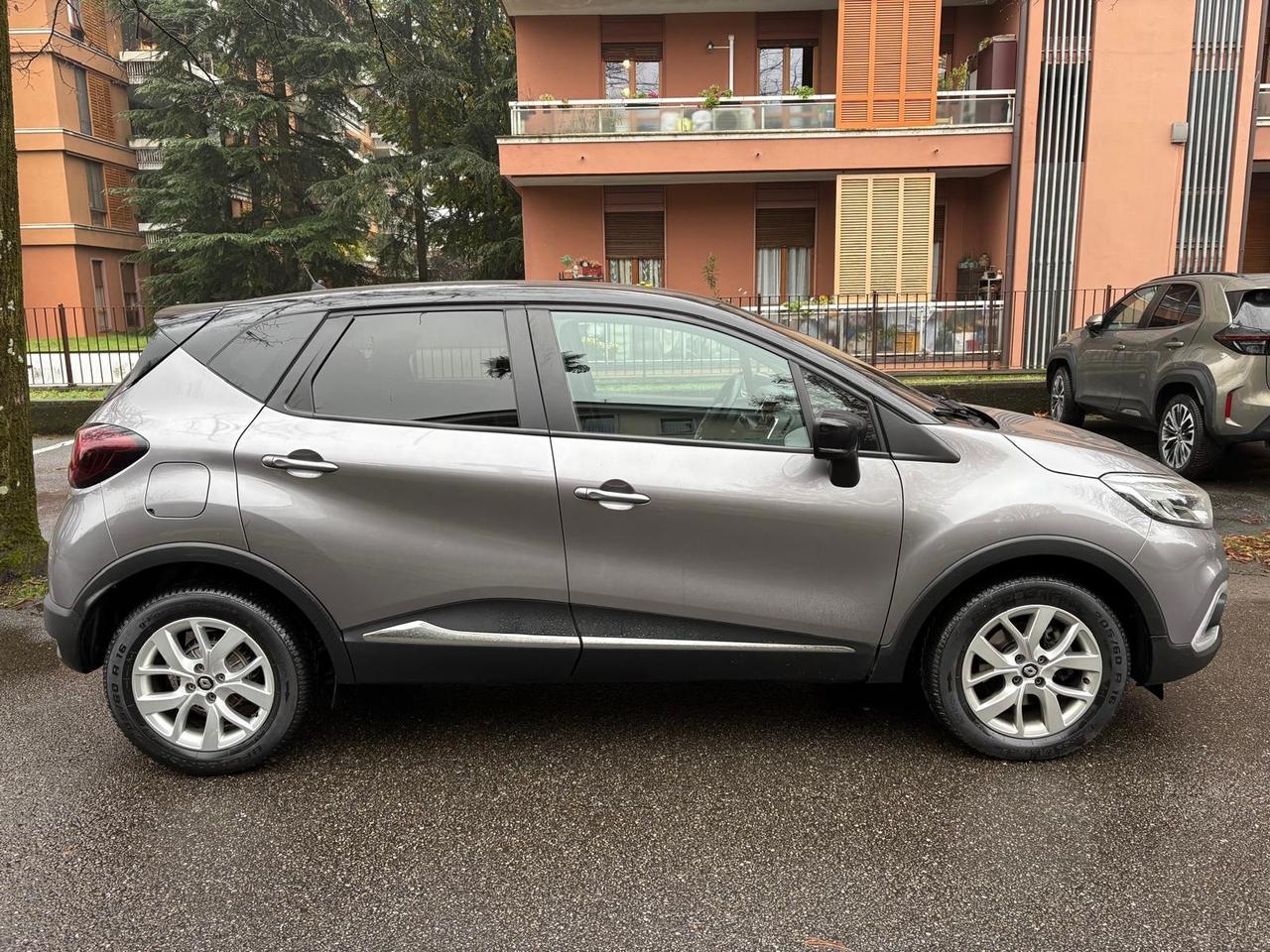 Renault Captur dCi 8V 90 CV EDC Sport Edition2