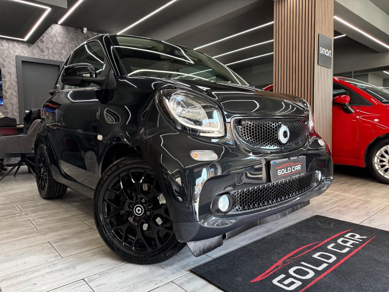 Smart ForTwo 70 1.0 Prime NAVI-KAMERA-LED Pronta consegna