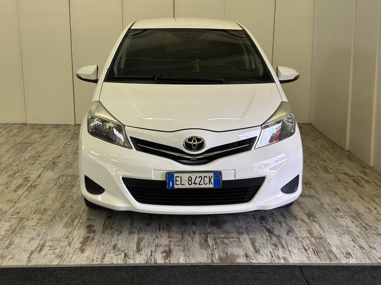 Toyota Yaris 1.0 Benzina 5 porte Lounge