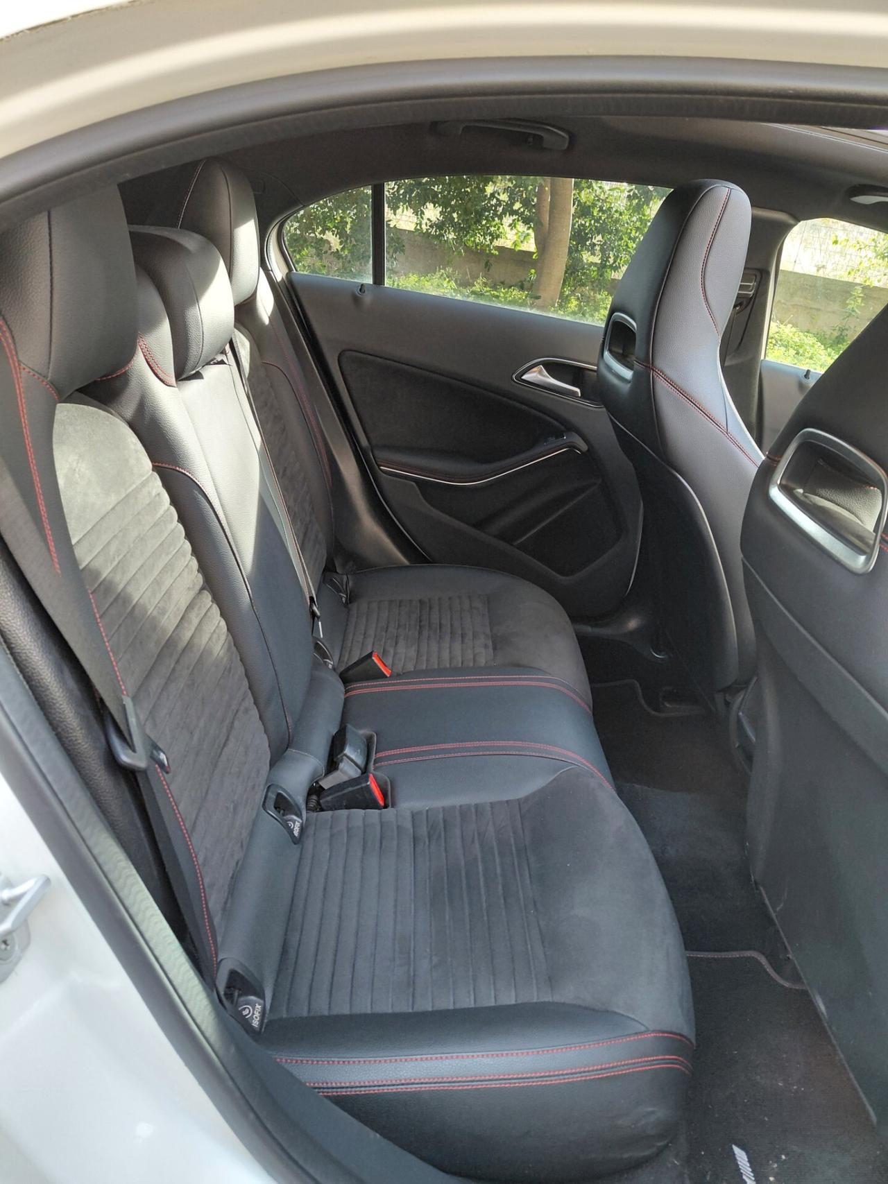 Mercedes-benz A 200 d Premium