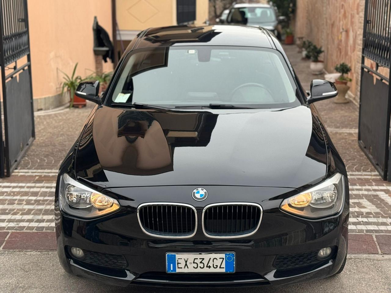 Bmw 116d 5p. Efficient Dynamics Urban