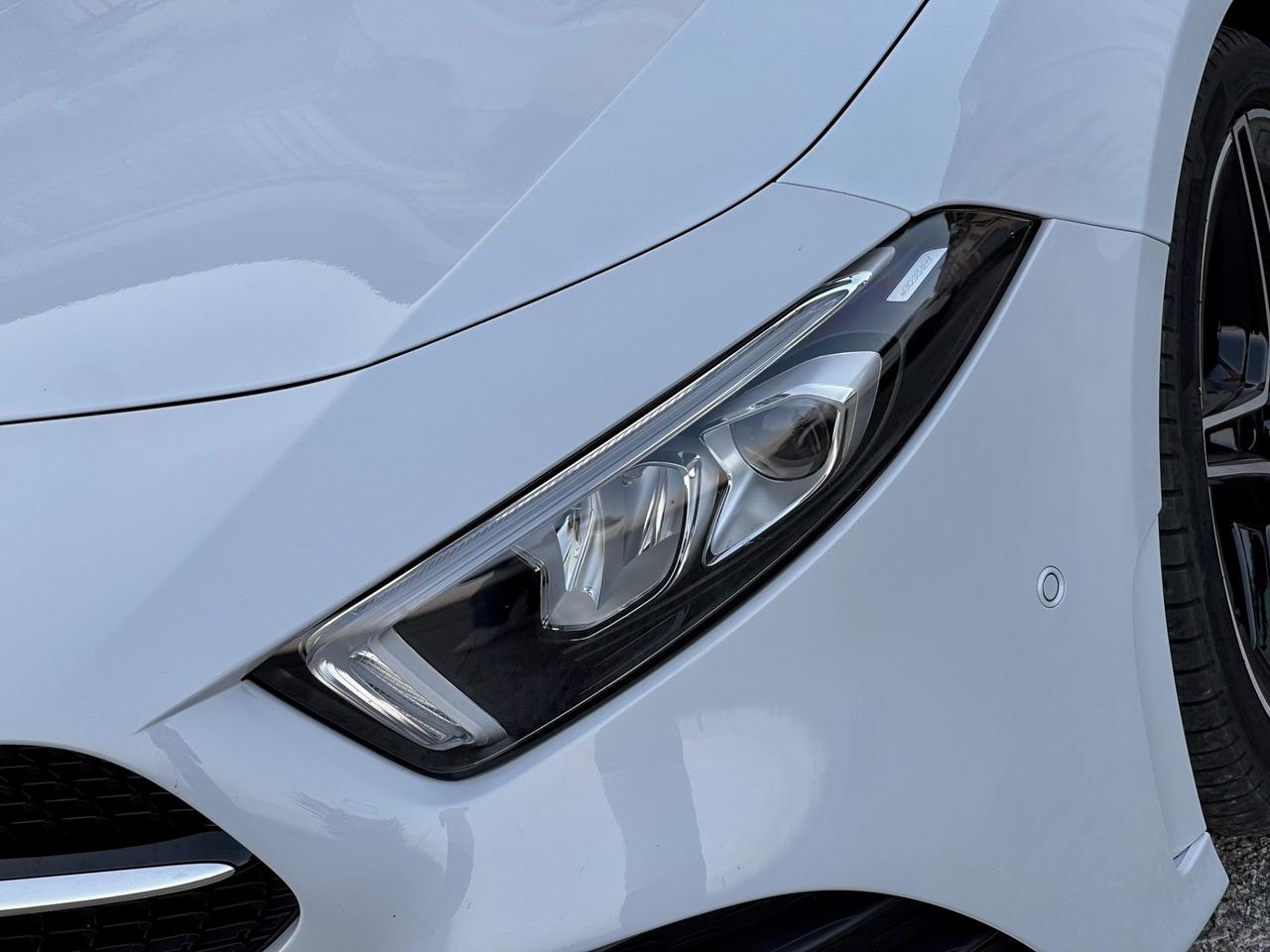 Mercedes-benz A 180 d AMG Premium - FULL