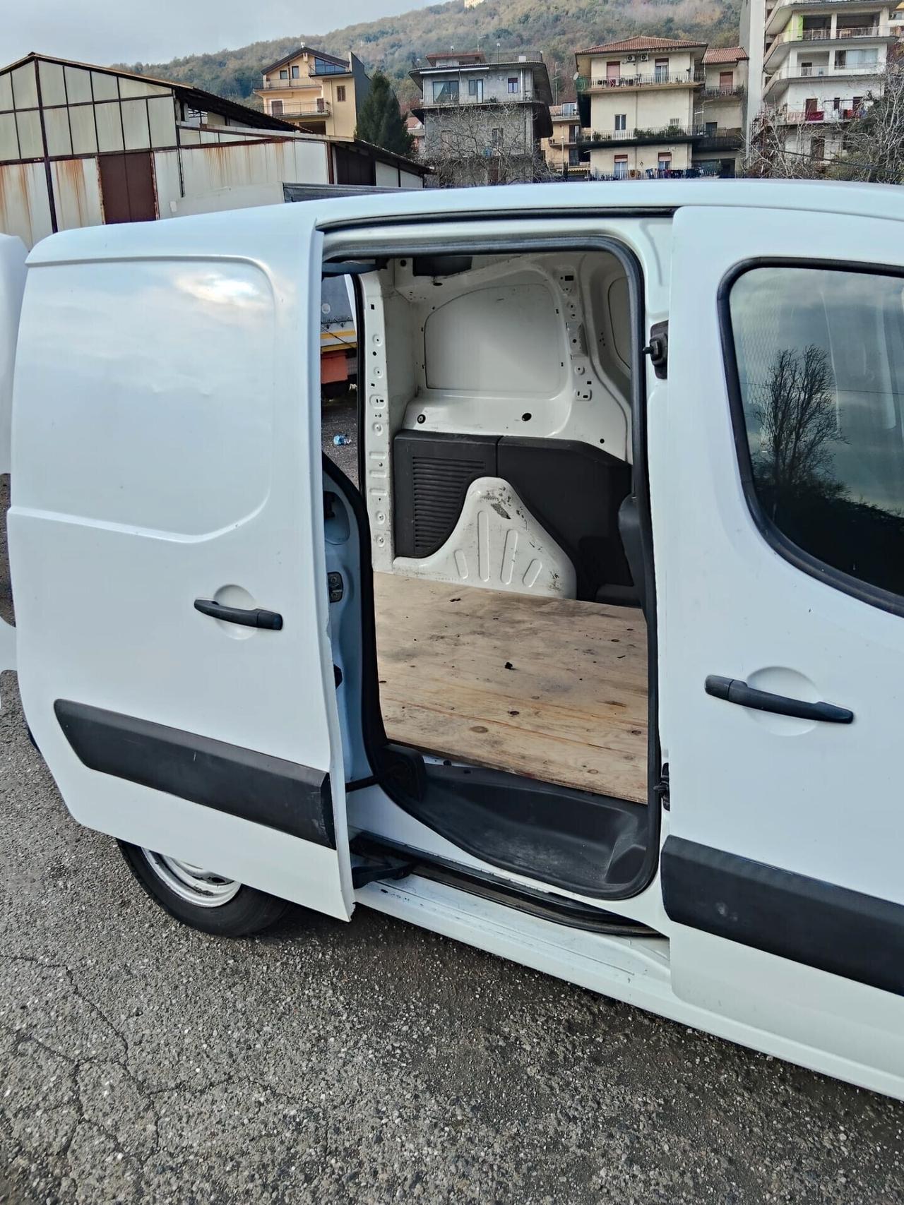 Peugeot Partner 1.6 HDi 90 CV L1 3 Posti Furgone