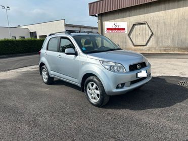 Daihatsu terios 1.3 benzina 4x4 ok neopatentati