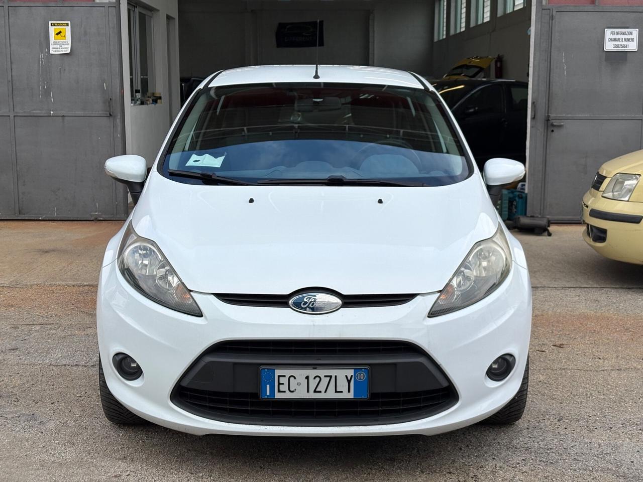 Ford Fiesta 1.4 5 porte Bz.- GPL Titanium