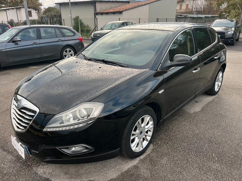 Lancia Delta 1.6 MJT DPF Gold