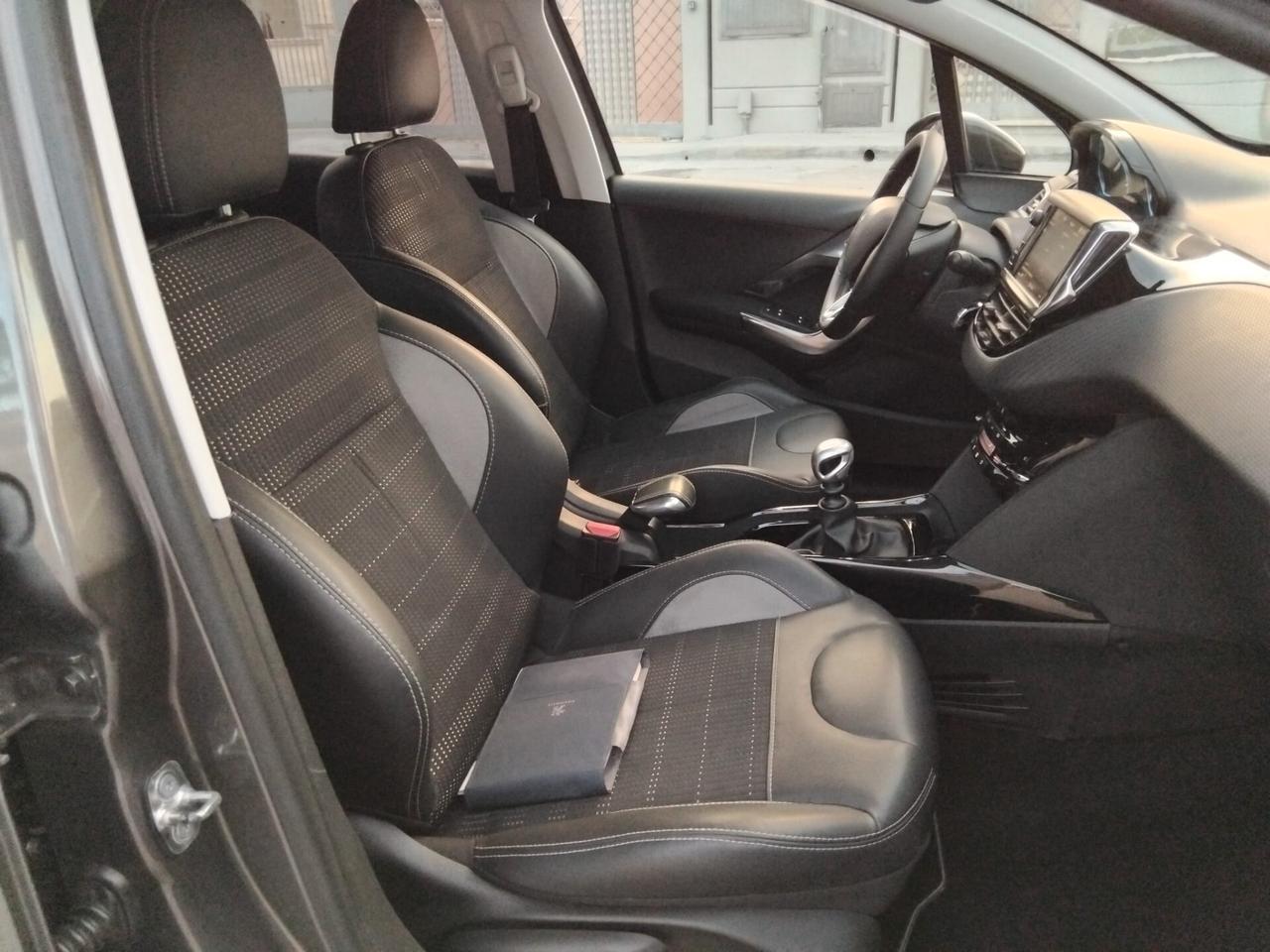 Peugeot 2008 1.6 Blue-HDi 120 cv Allure my 17