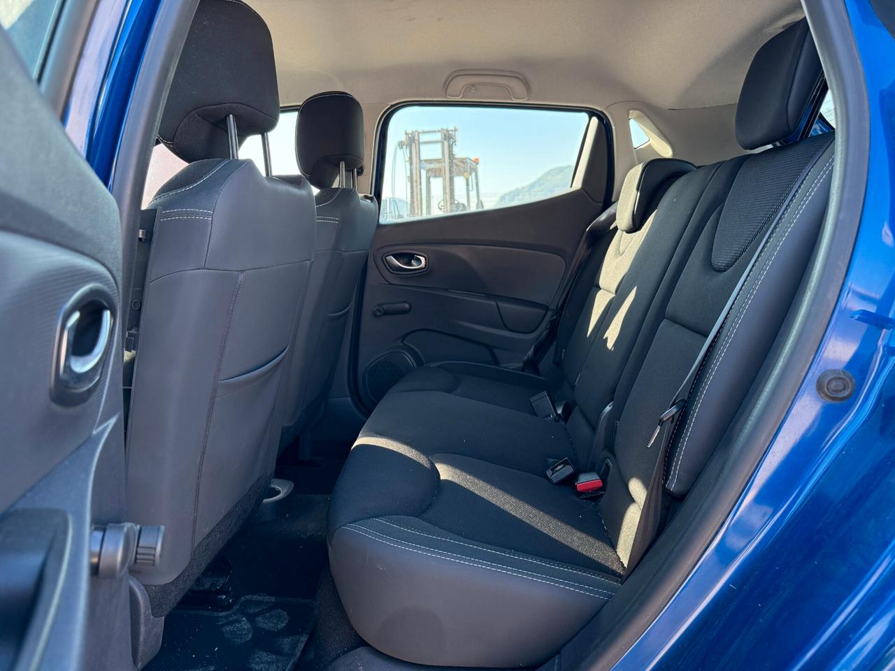 RENAULT CLIO ANNO 2018 1.5 DIESEL 75 CV *SINISTRATA