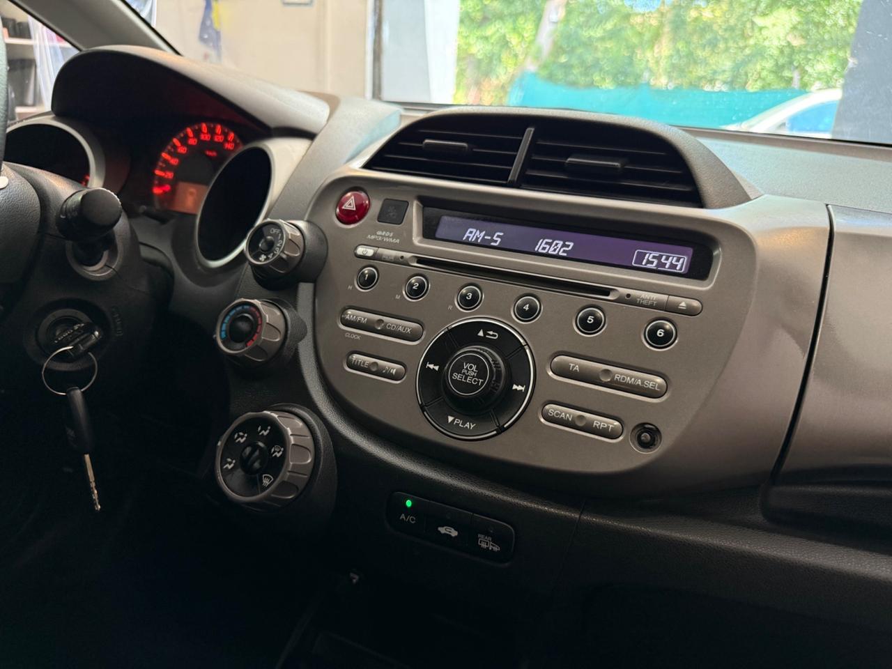 Honda Jazz 1.2 BENZINA NEOPATENTATI
