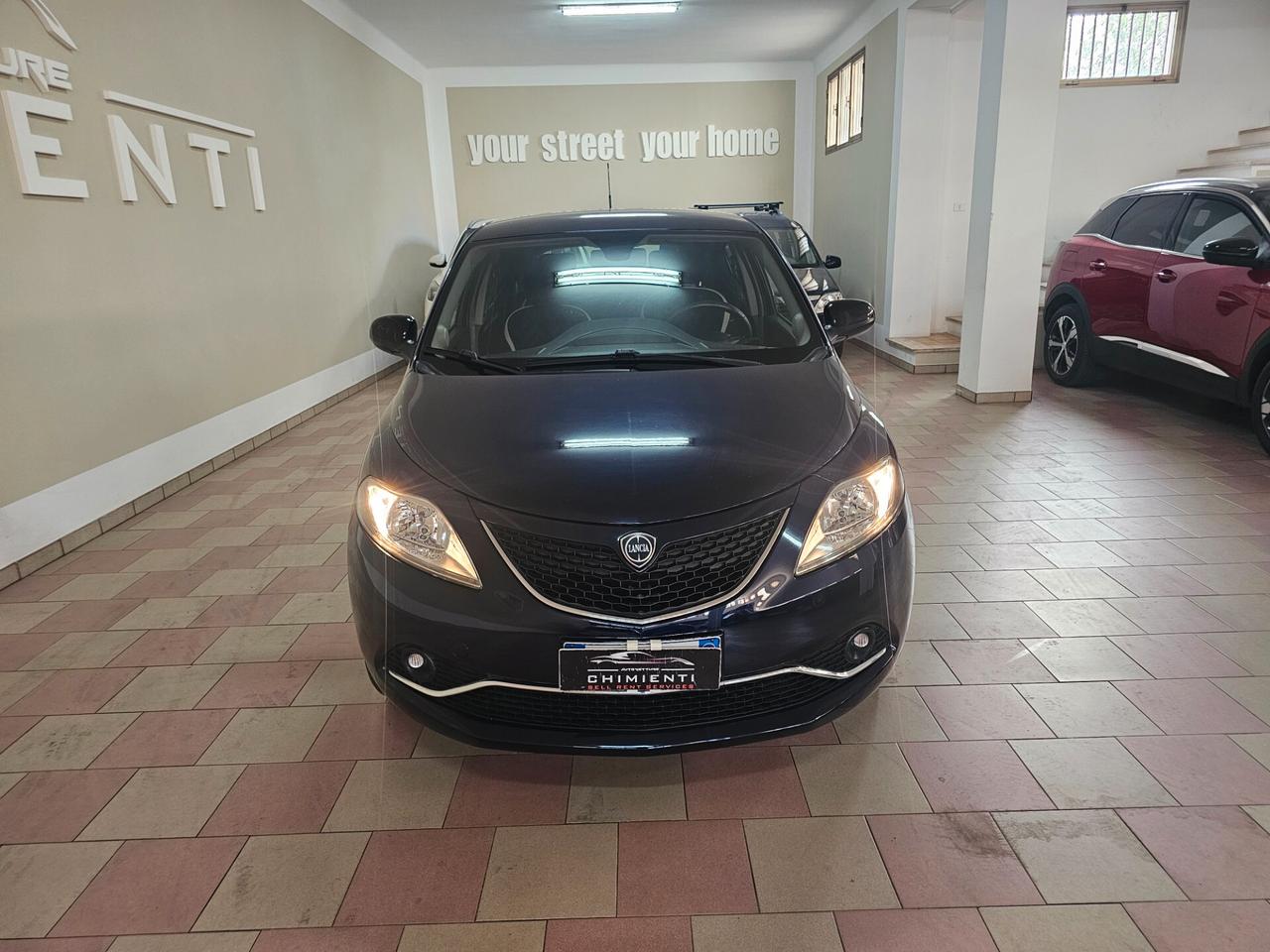 Lancia Ypsilon 1.2 69 CV 5 porte GPL Ecochic Gold