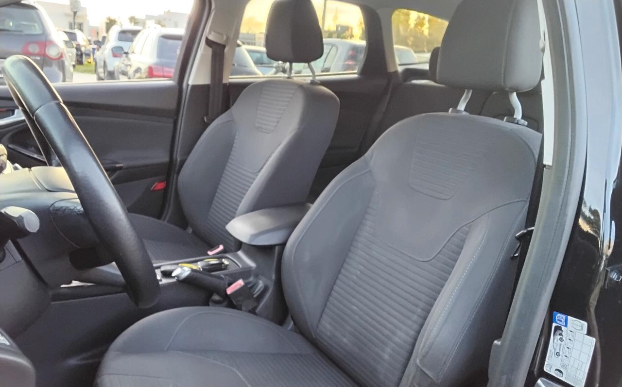 Ford Focus 1.5 TDCi 120 CV Start&Stop SW Titanium